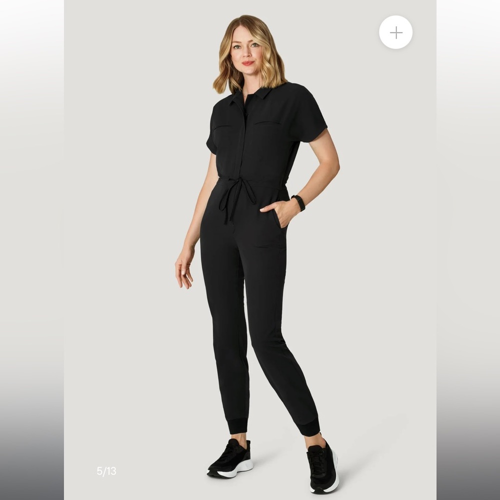 Mandala jumpsuit one piece scrubs in black